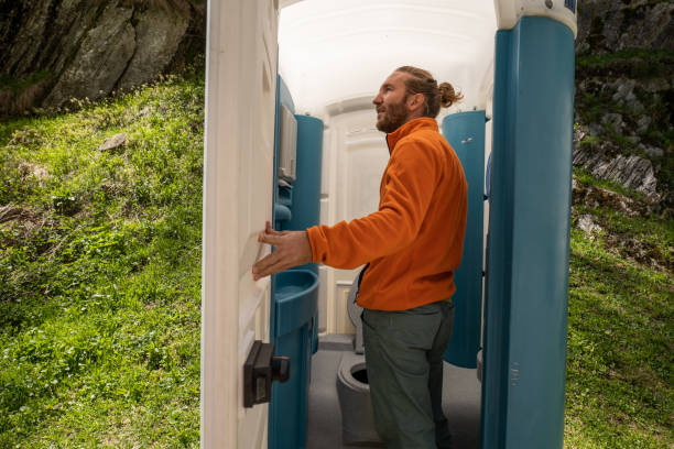 Best Best portable toilet rental  in Brookfield Center, OH